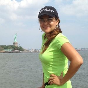 Meet your Posher, Pilar